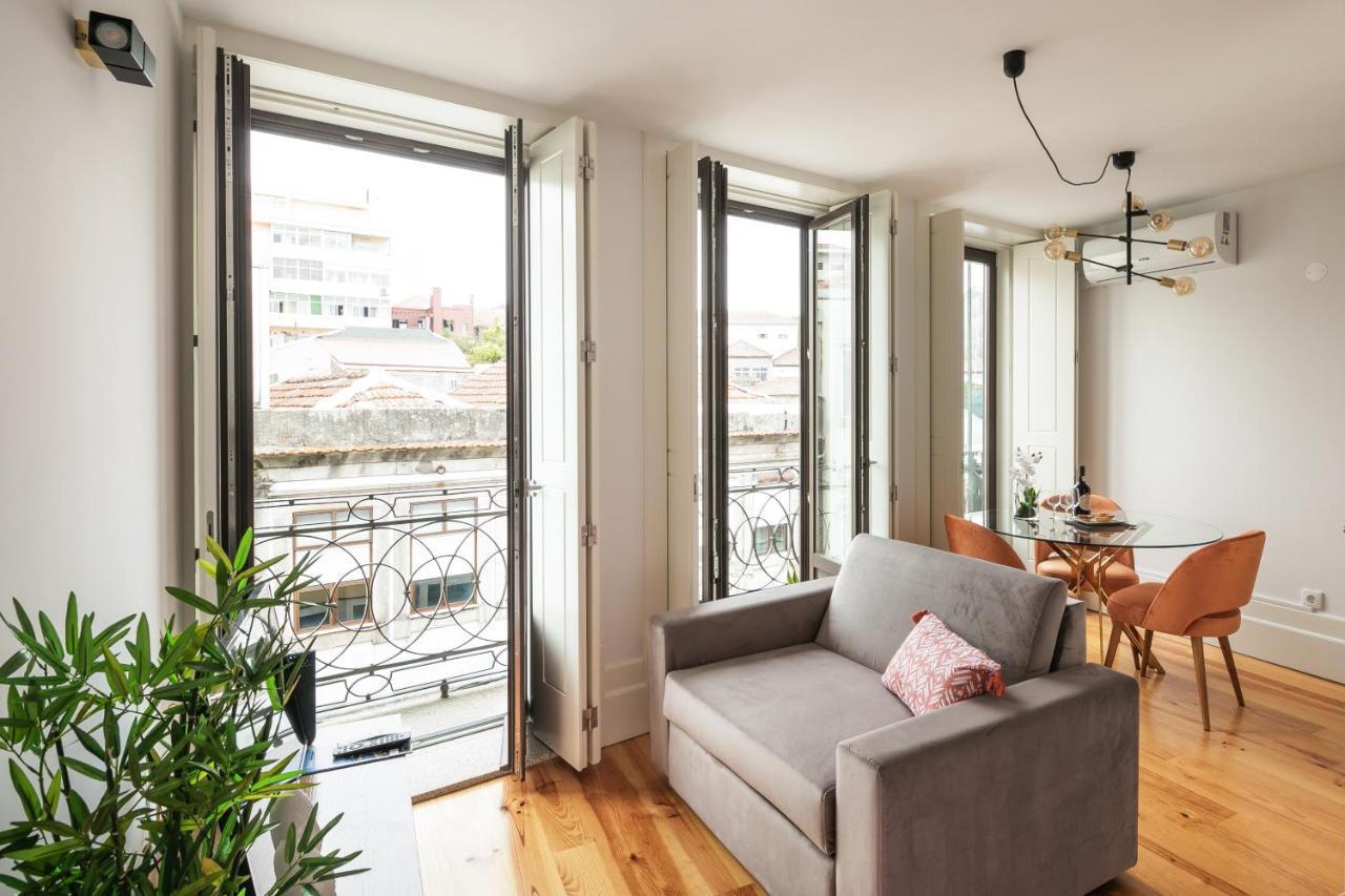 Bright Studio Near Douro River - With Balcony Porto Ngoại thất bức ảnh